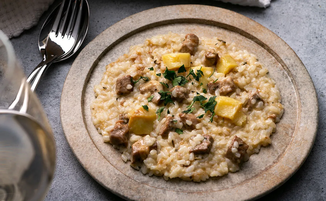 豚肉とじゃがいものラグー（ナポリ風ジェノベーゼ） Risotto