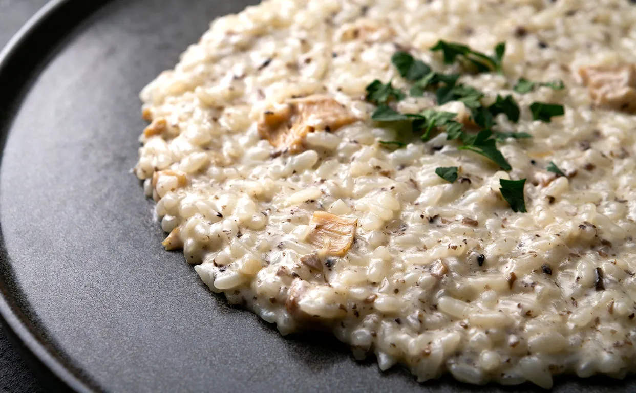 キノコのラグーと鶏肉のクリームソース Risotto